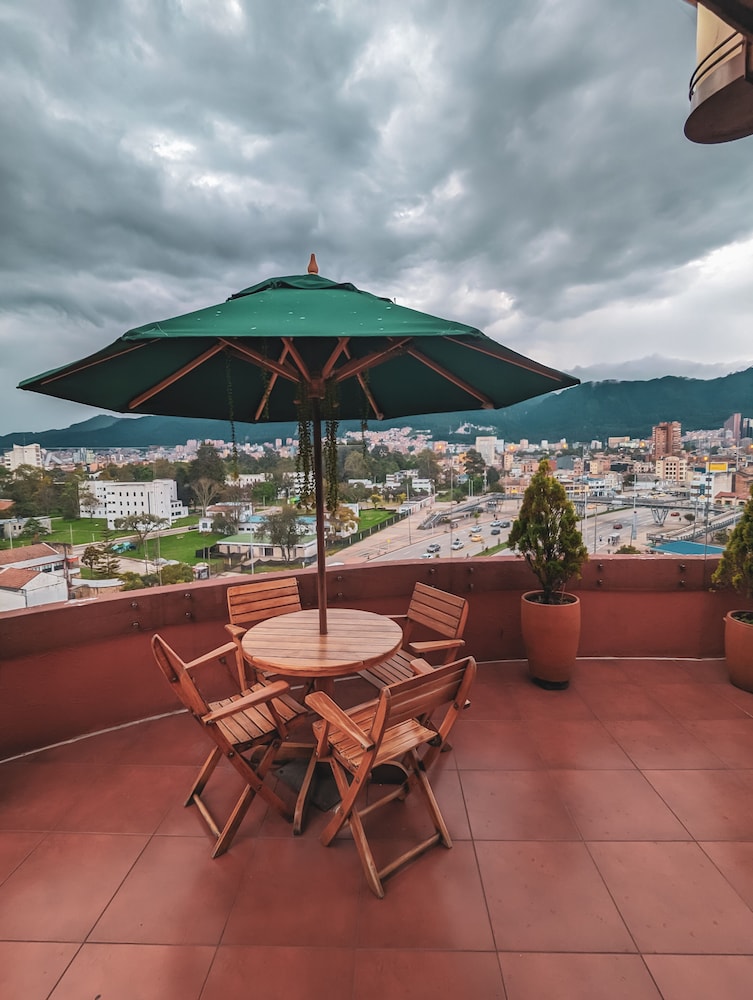 Hotel Charlotte Plaza 26 Ex Hotel Charlotte Bogota By Lalianxa 38/66