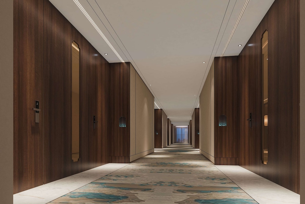 Wyndham Xinyi Lotus Lake 46/49