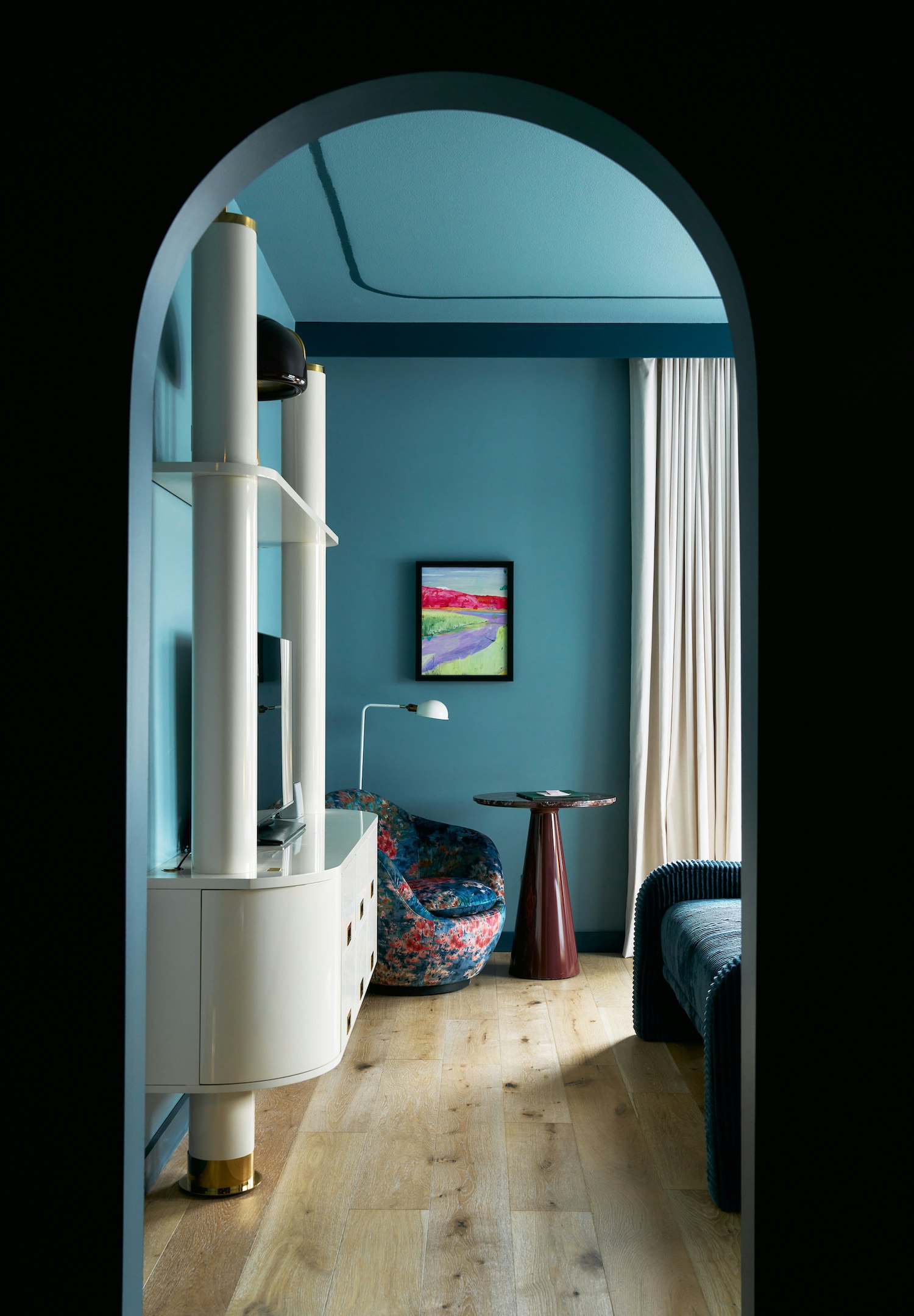 Hotel Genevieve 45/50