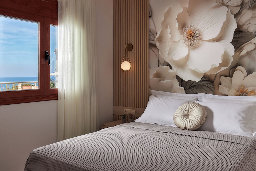 2 BEDROOMS, PREMIUM, APARTMENT, SEA VIEW