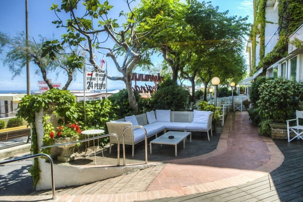 Hotel Giovanna Regina 15/34