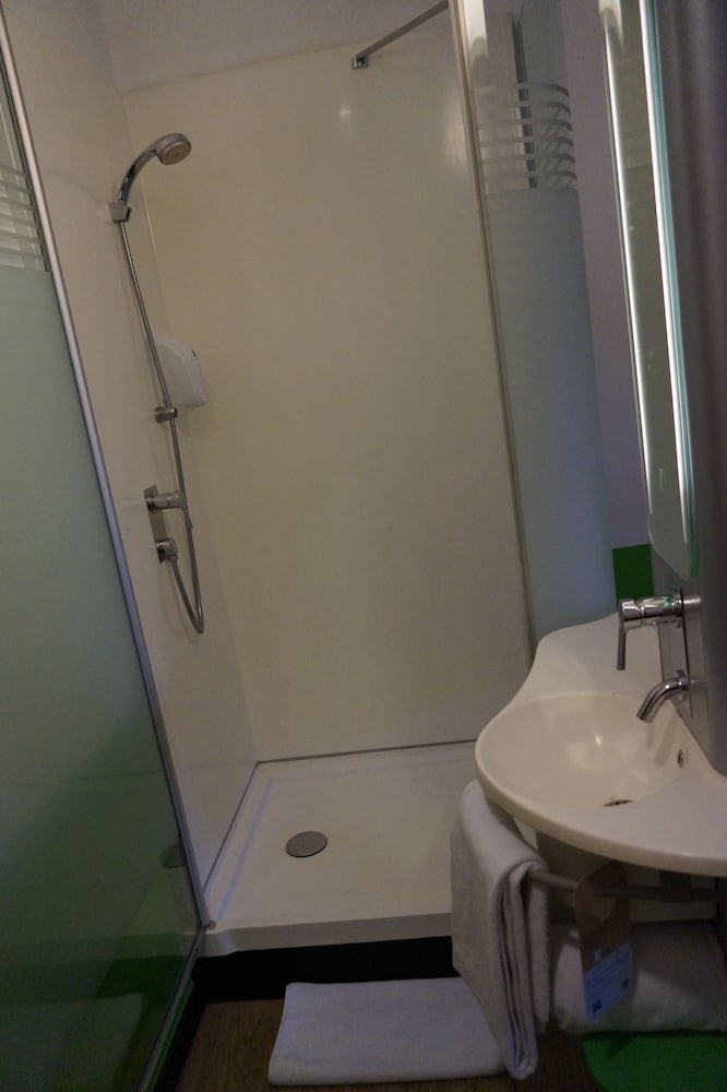 Ibis Budget Jakarta Airport 22/54