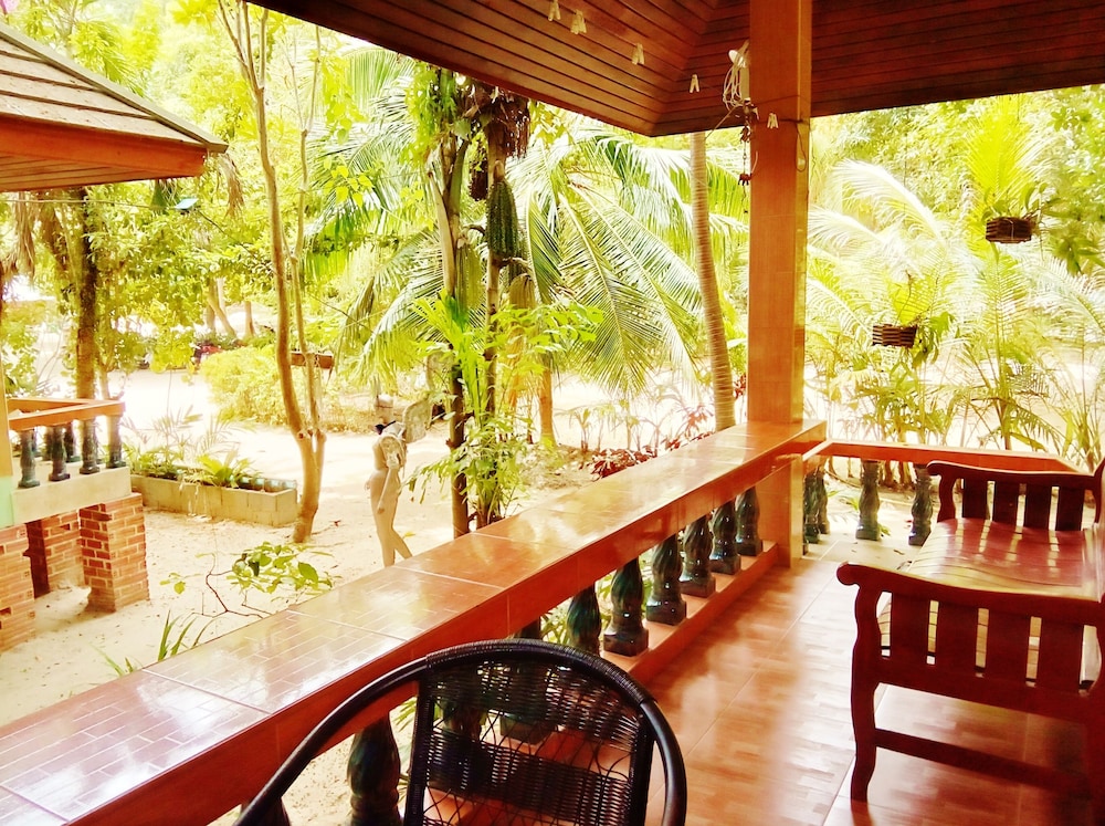 Seaboard Bungalows 57/72