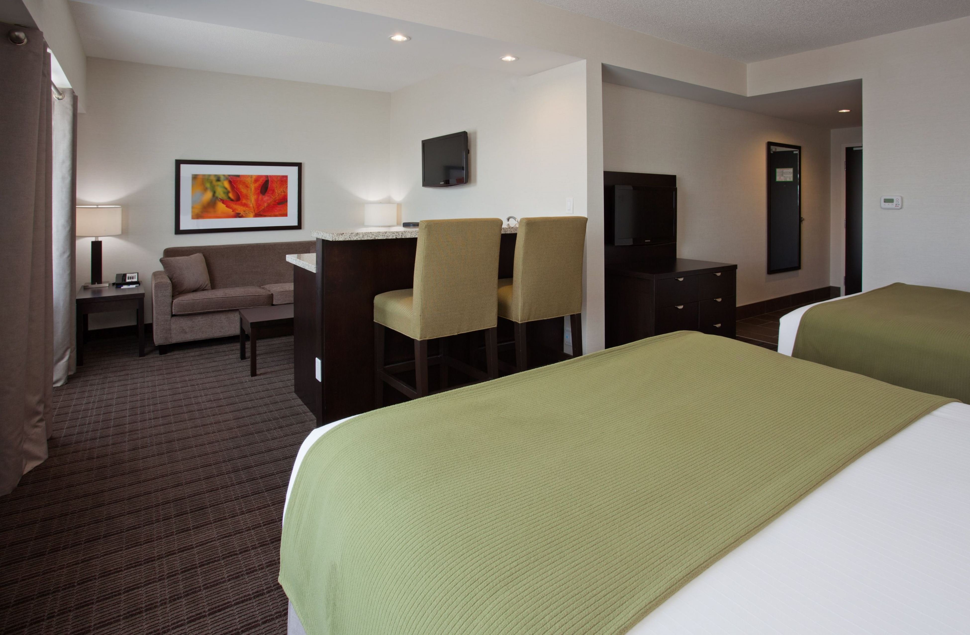 Holiday Inn Express Hotel & Suites New Liskeard 11/34