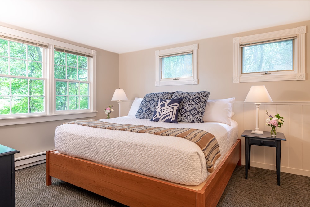 Cottage, Studio, Single Bed, Golf Course View