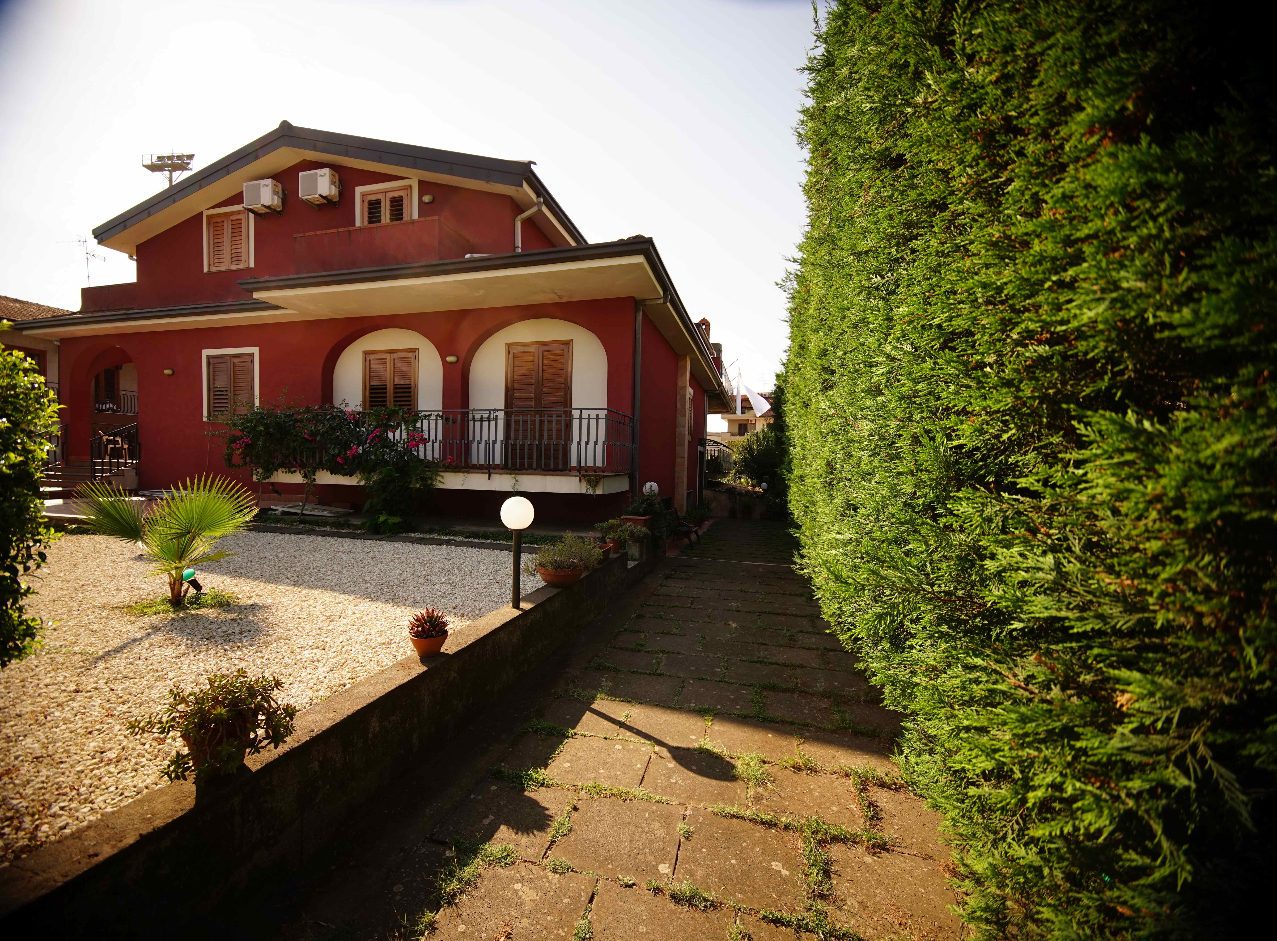 B B Casalotto Inn 33/38