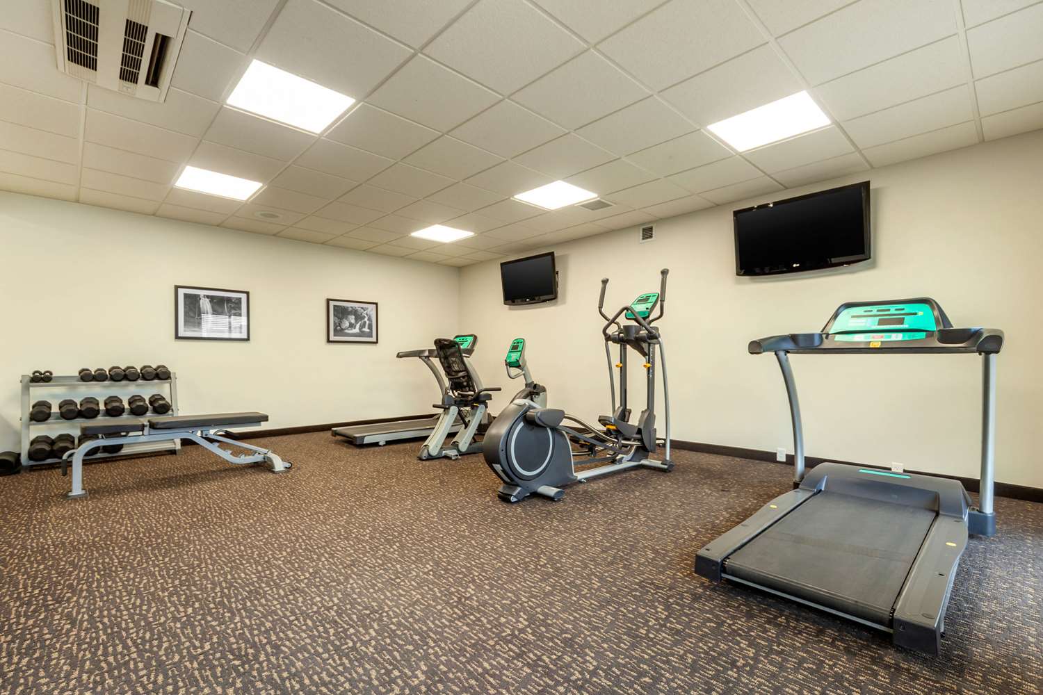Sleep Inn And Suites Grand Forks Alerus Center 7/13