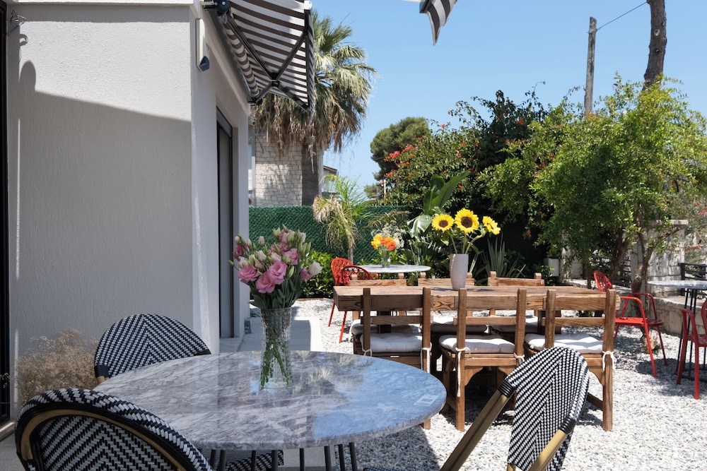 Villa Lui Hotel 21/32