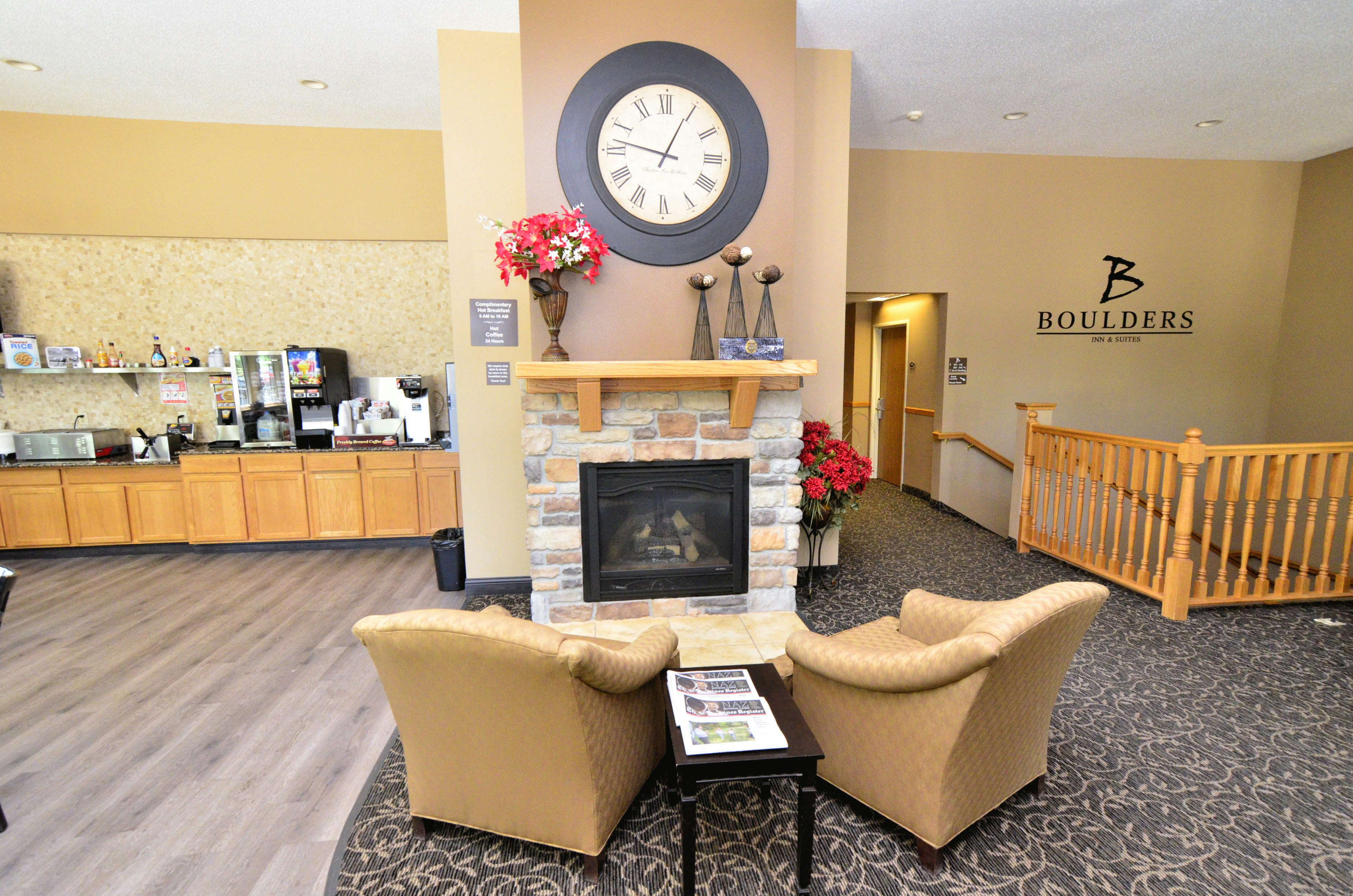 Boulders Inn Amp Suites Denison 22/28