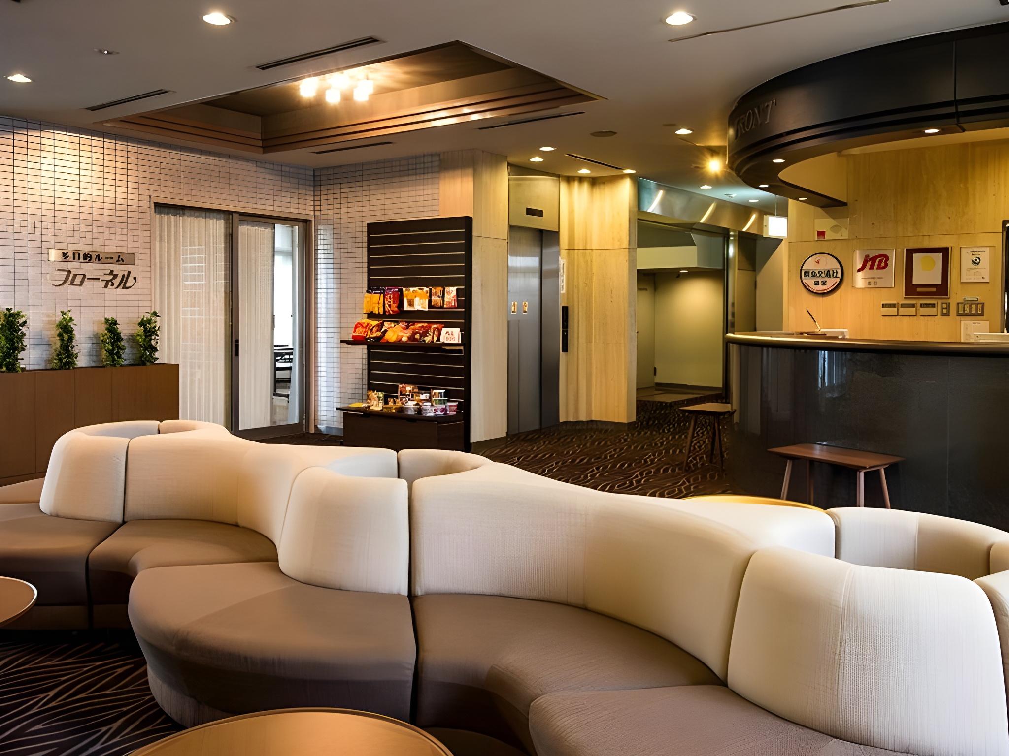 New Biwako Hotel 52/57