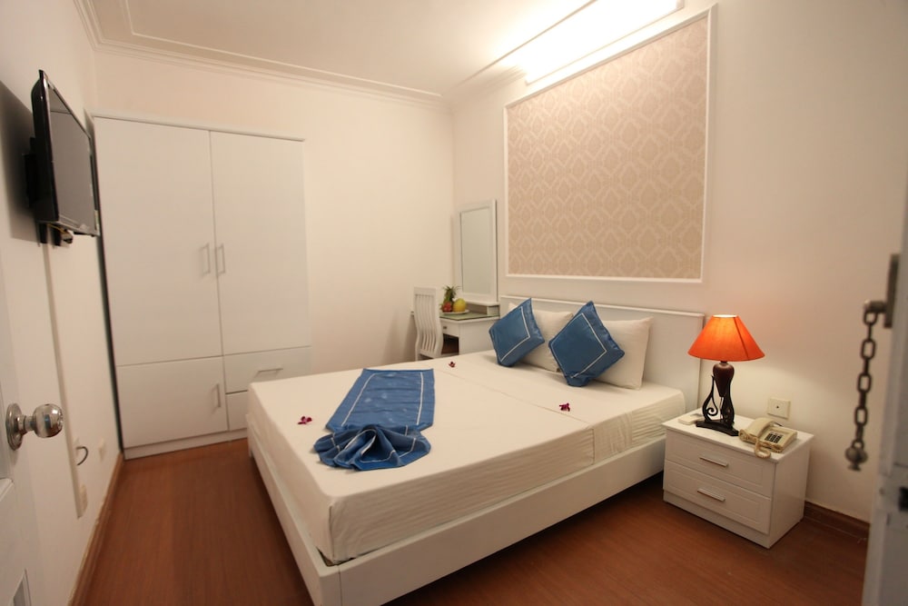 Hanoi Buddy Inn & Travel 16/99