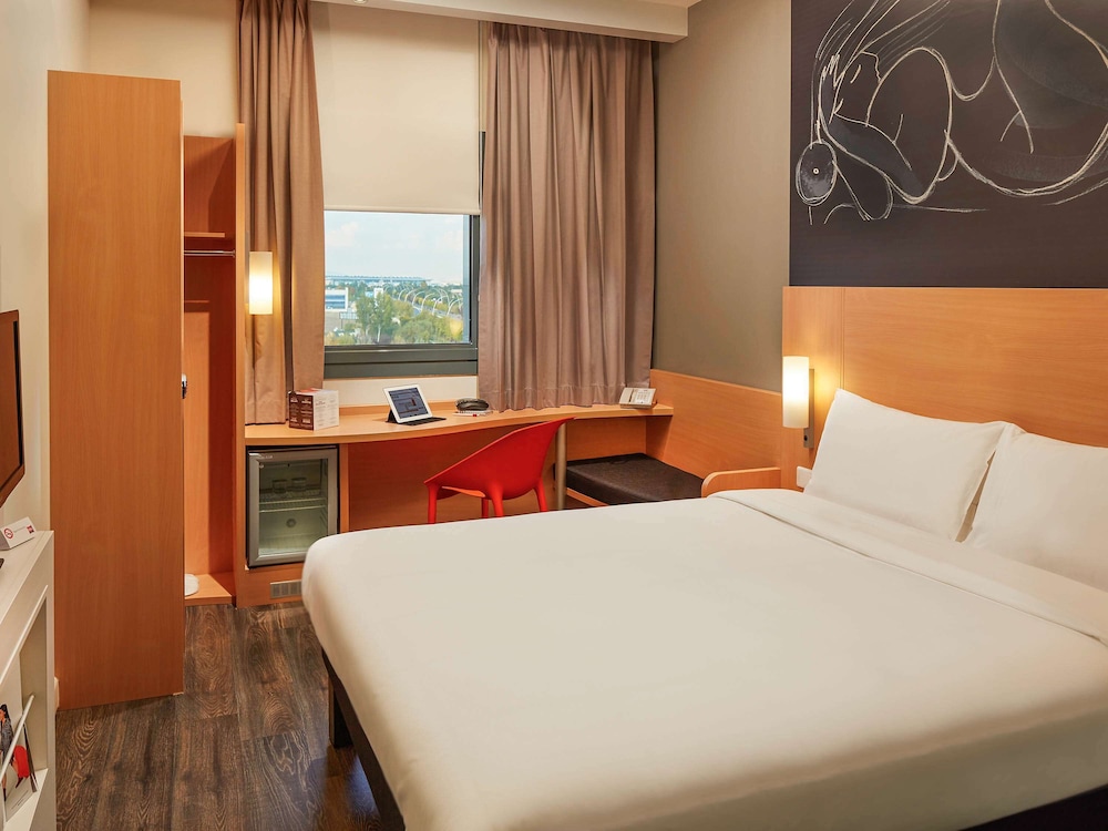 Ibis Ankara Airport 22/61