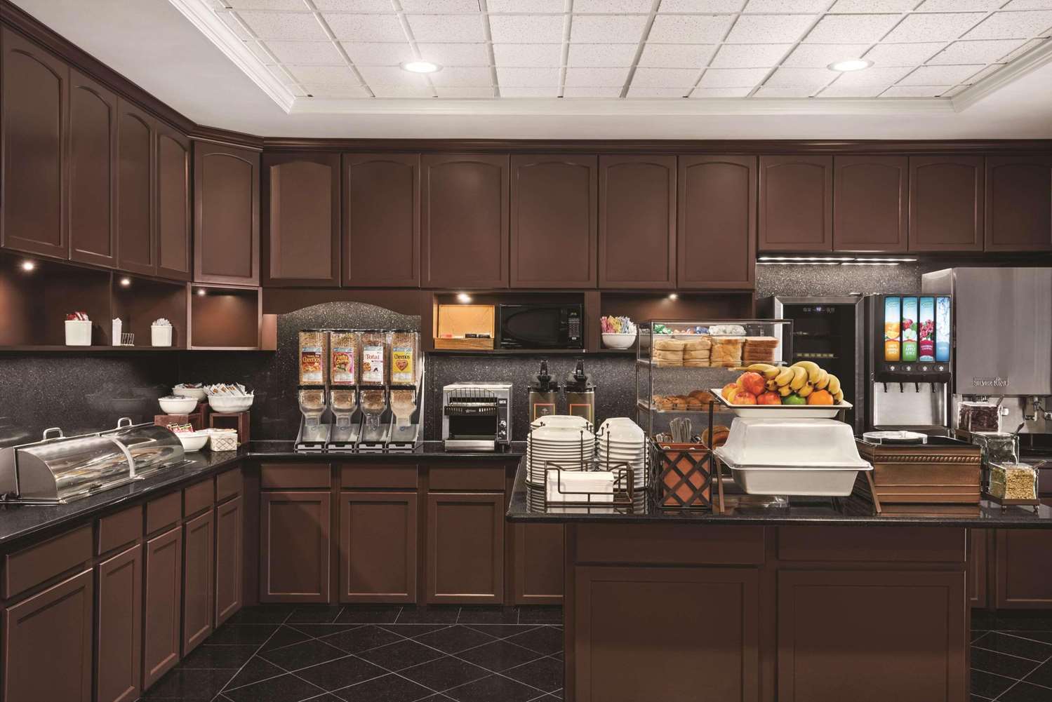 Country Inn & Suites by Radisson Schaumburg IL 23/33