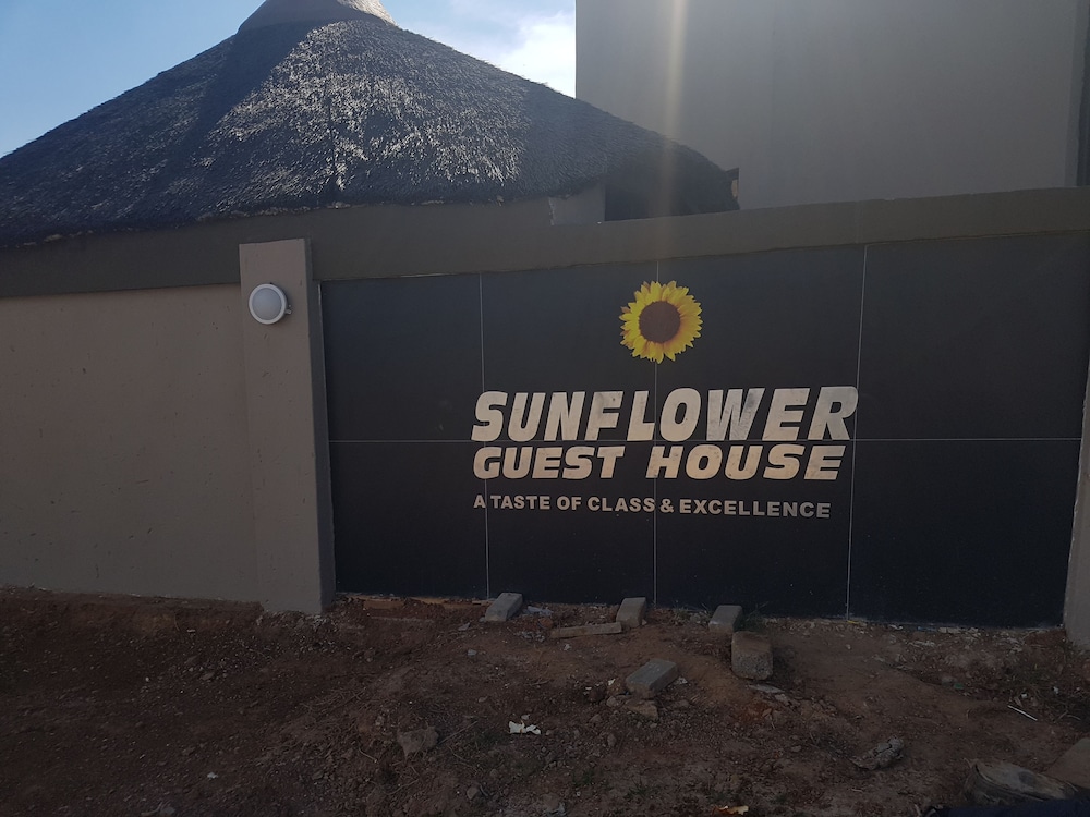 Sunflower Guesthouse 4/33