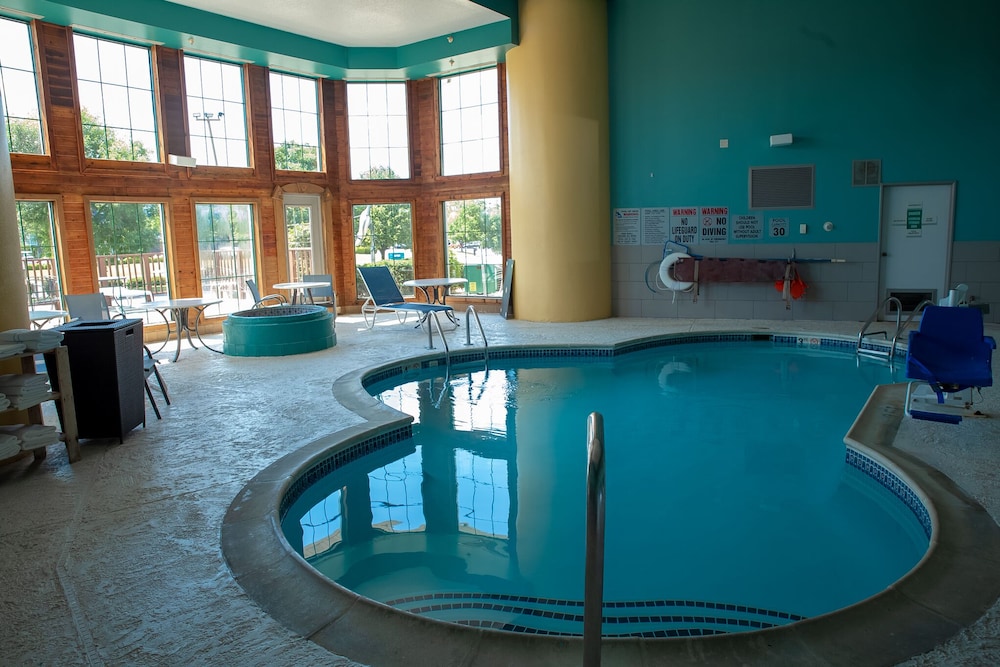 Clarion Pointe Indianapolis Airport 31/64