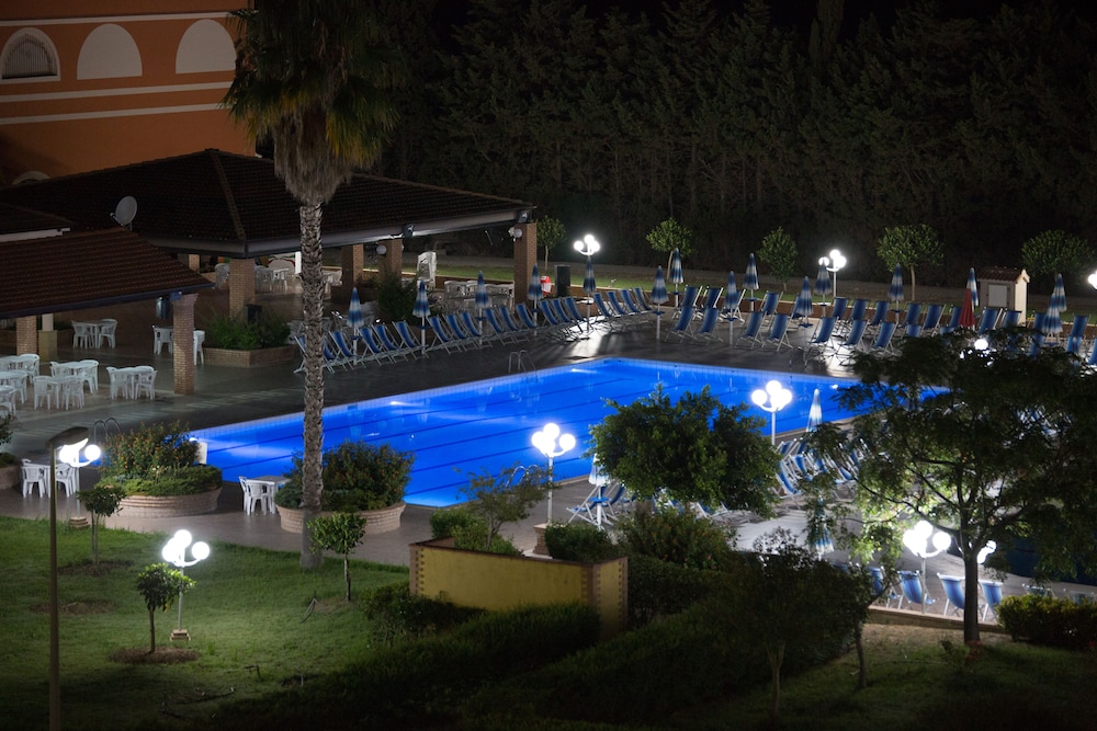 VILLAGGIO SAN ANTONIO 43/50