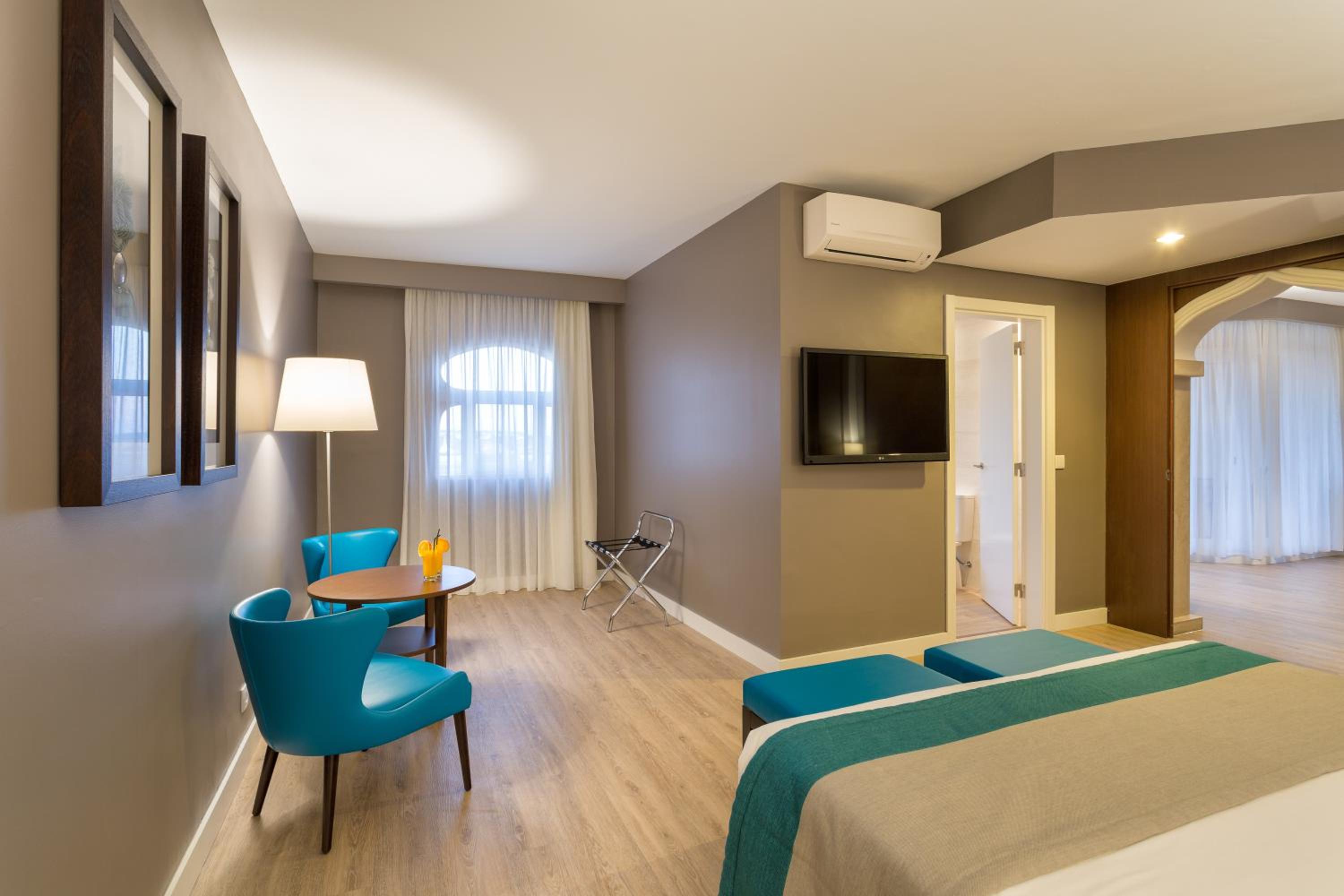 Suite, Side Sea View، AP Oriental Beach - Adults Only 3/7