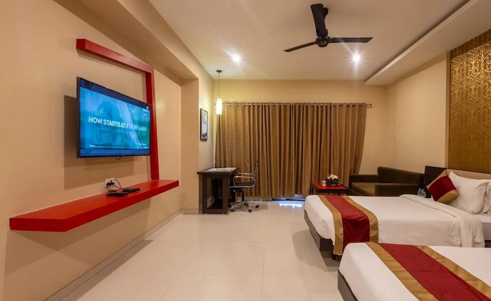 Anjushree Ujjain 8/50
