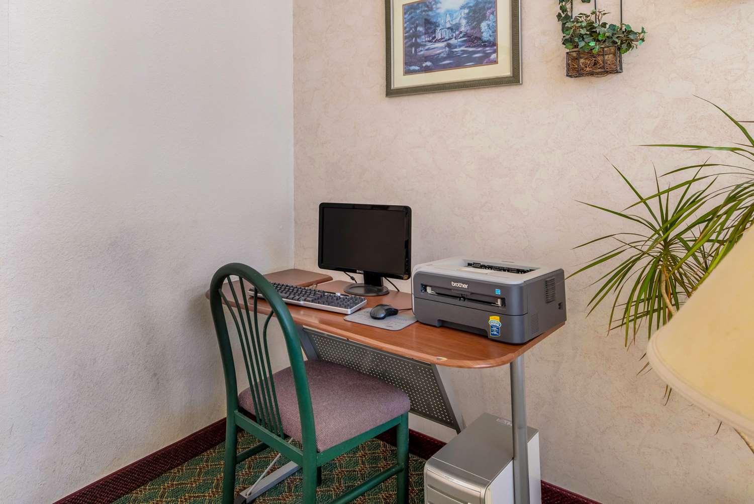 Travelodge by Wyndham Decatur TX 35/39