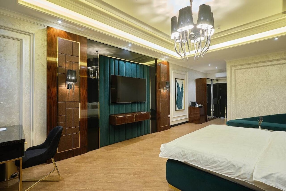 East Star Hotel 18/50