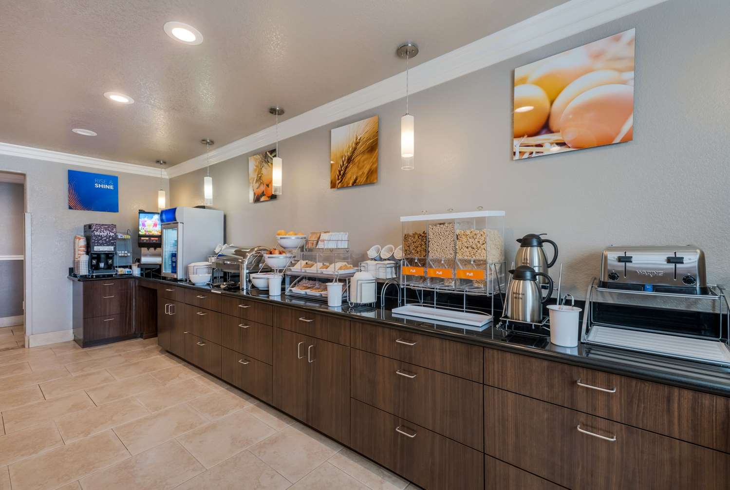 Comfort Inn Gilroy 13/15