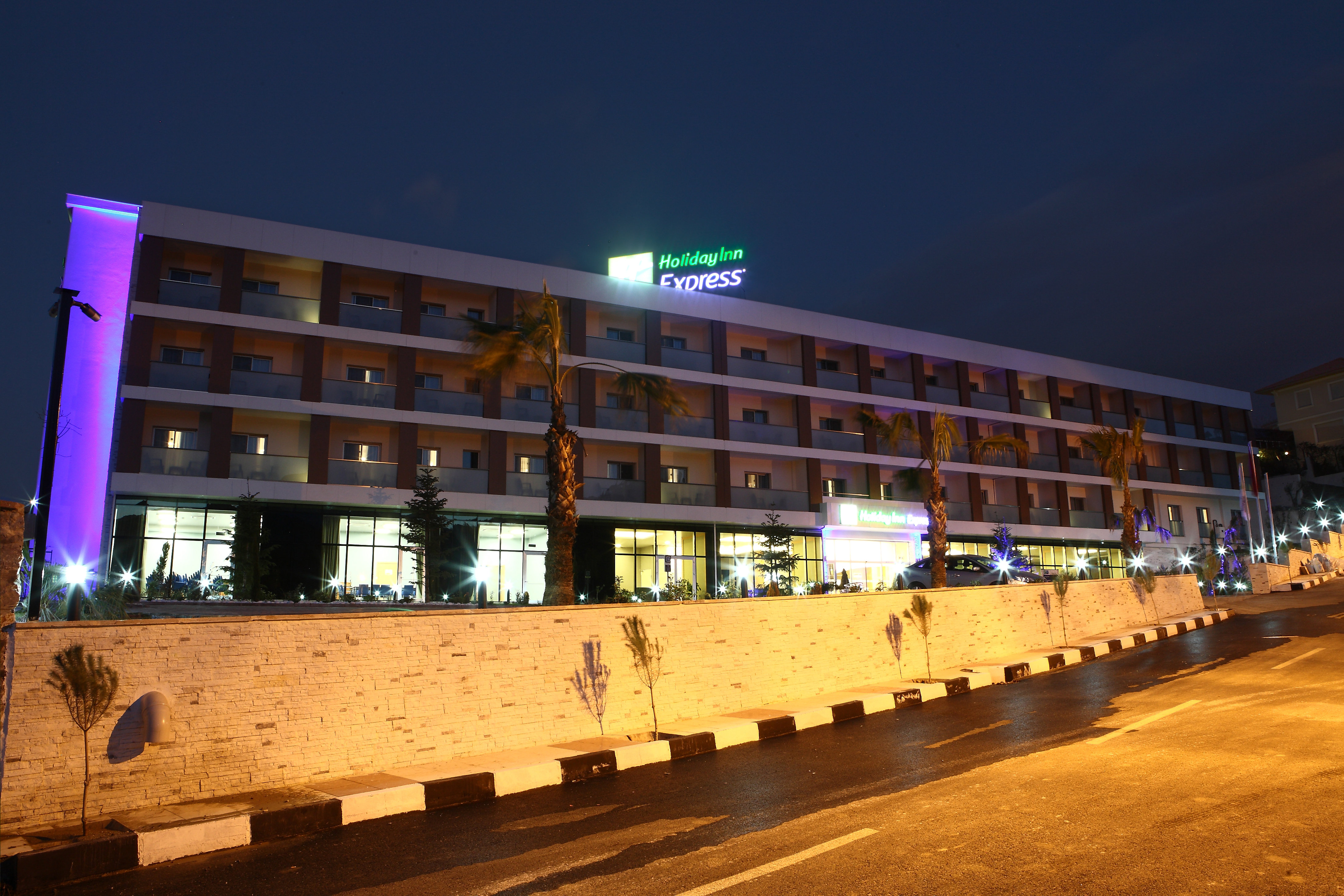 Holiday Inn Express Manisa - West 4/50