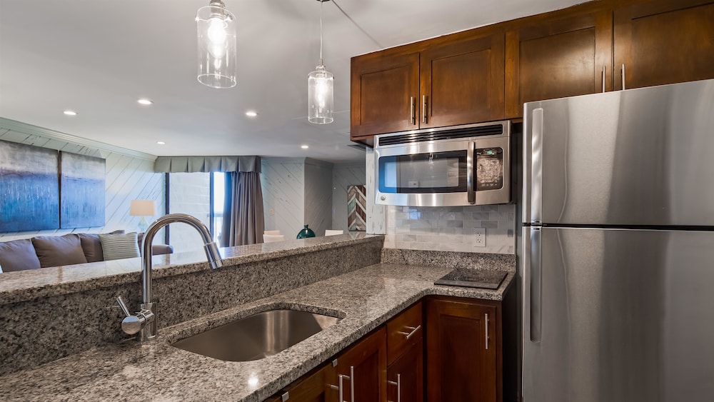 Home2 Suites by Hilton Outer Banks Kill Devil Hills 4/22