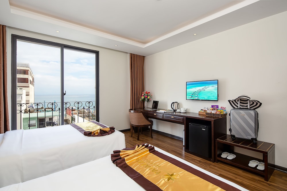 Palazzo 2 Hotel Danang 33/50