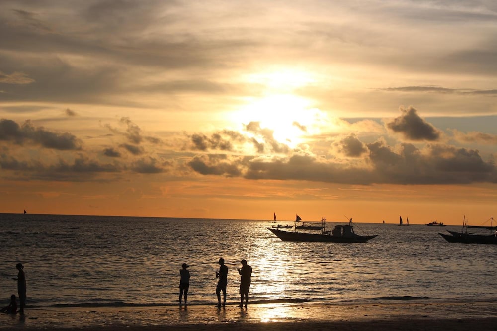 Blue Coral Resort Boracay 29/46