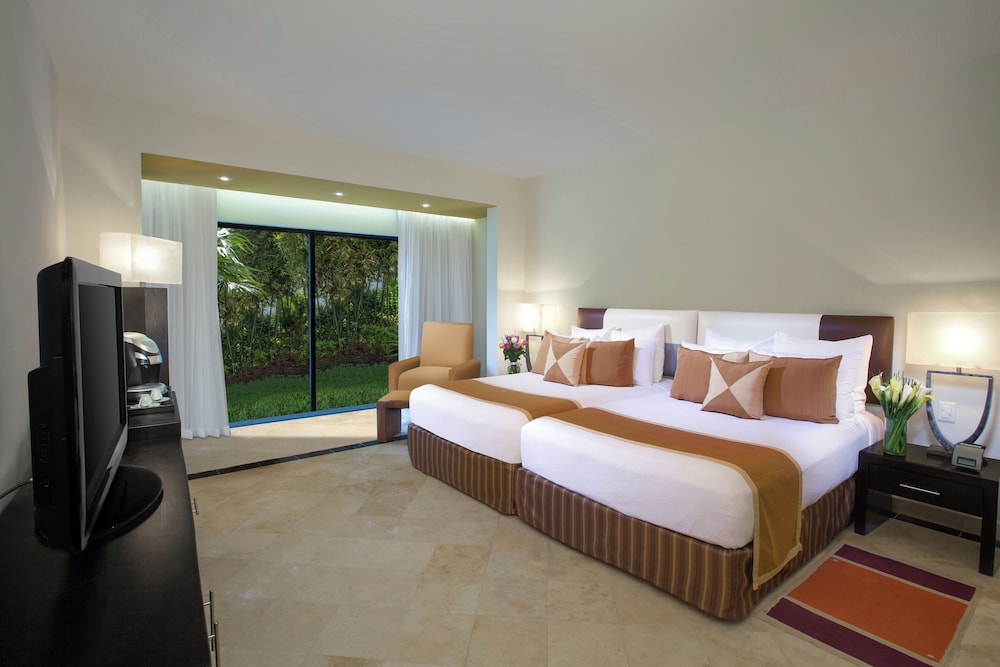 غرفة قياسية بسريرين مزدوجين، Grand Oasis Tulum Riviera 5/7