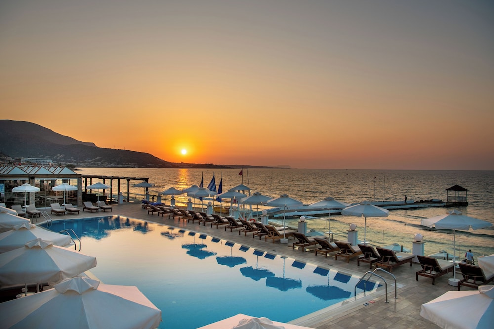 Alexander Beach Hotel & Village Resort 46/49