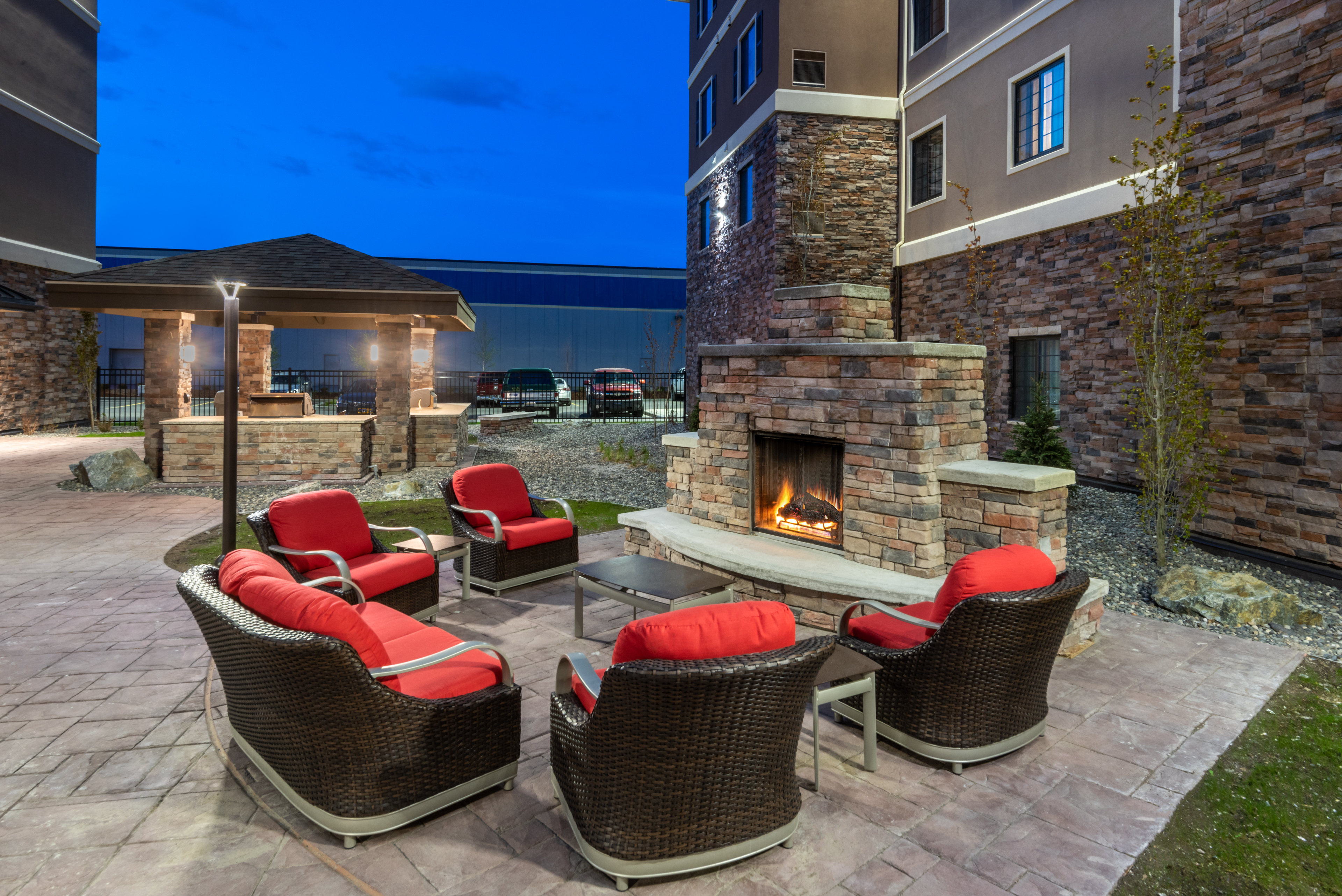 Staybridge Suites Anchorage 45/76