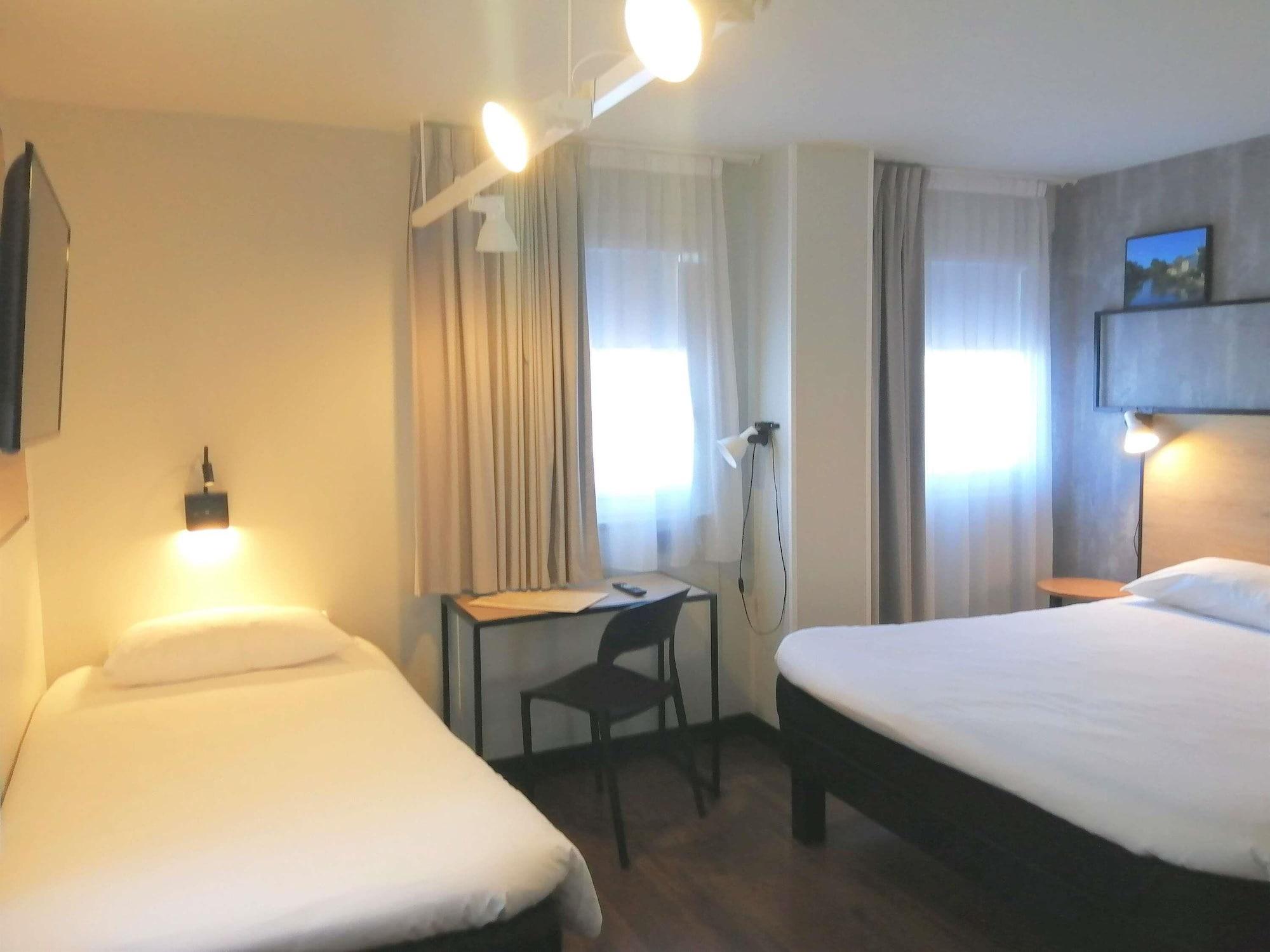 Standard, Multiple Beds، Ibis Poitiers Sud 5/7
