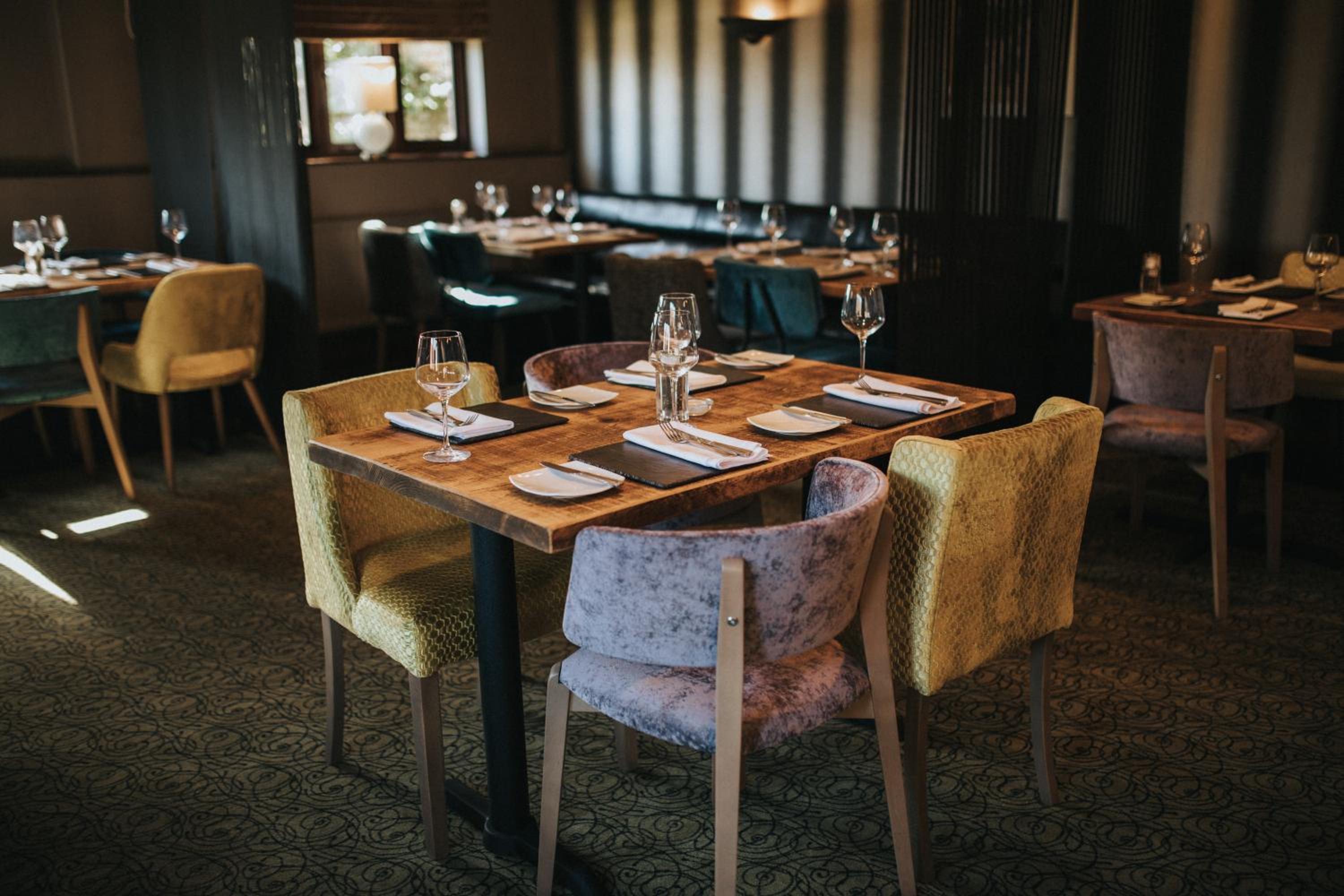 Hall Farm Hotel And Restaurant 39/58