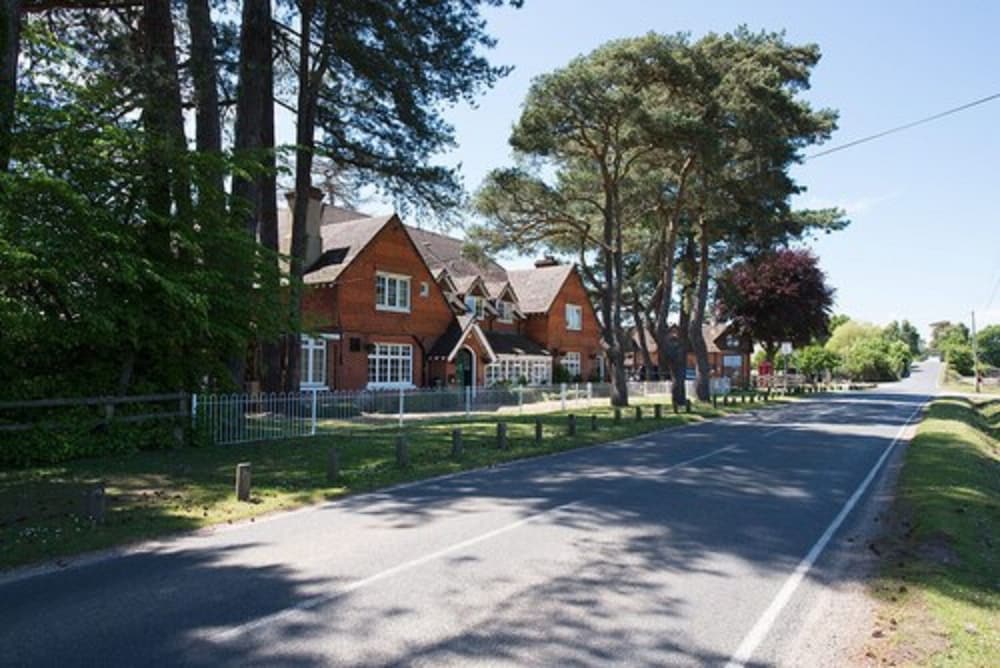 Beaulieu Hotel 48/50