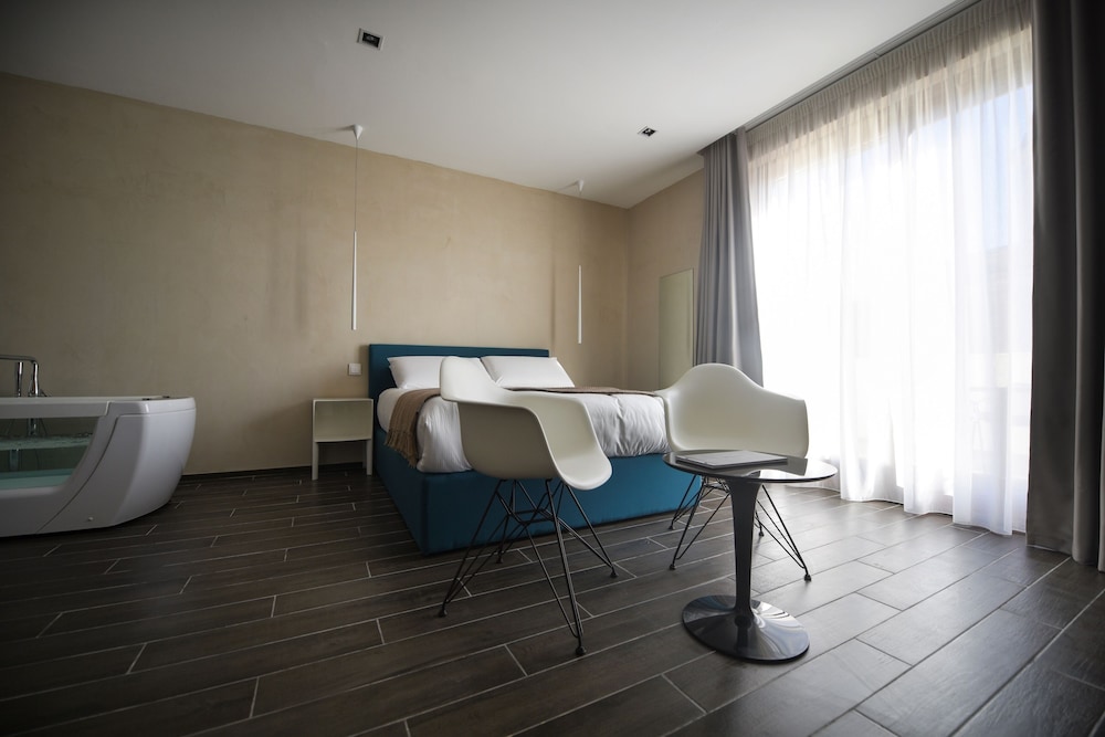 Quaint Boutique Hotel Sannat 29/56