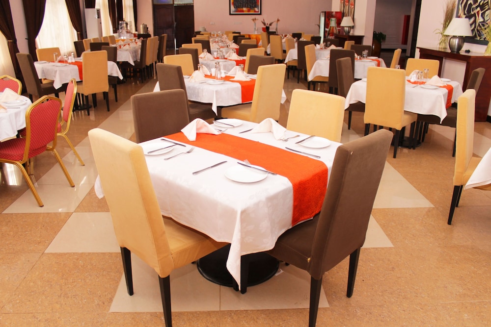 Nashera Hotel 19/42