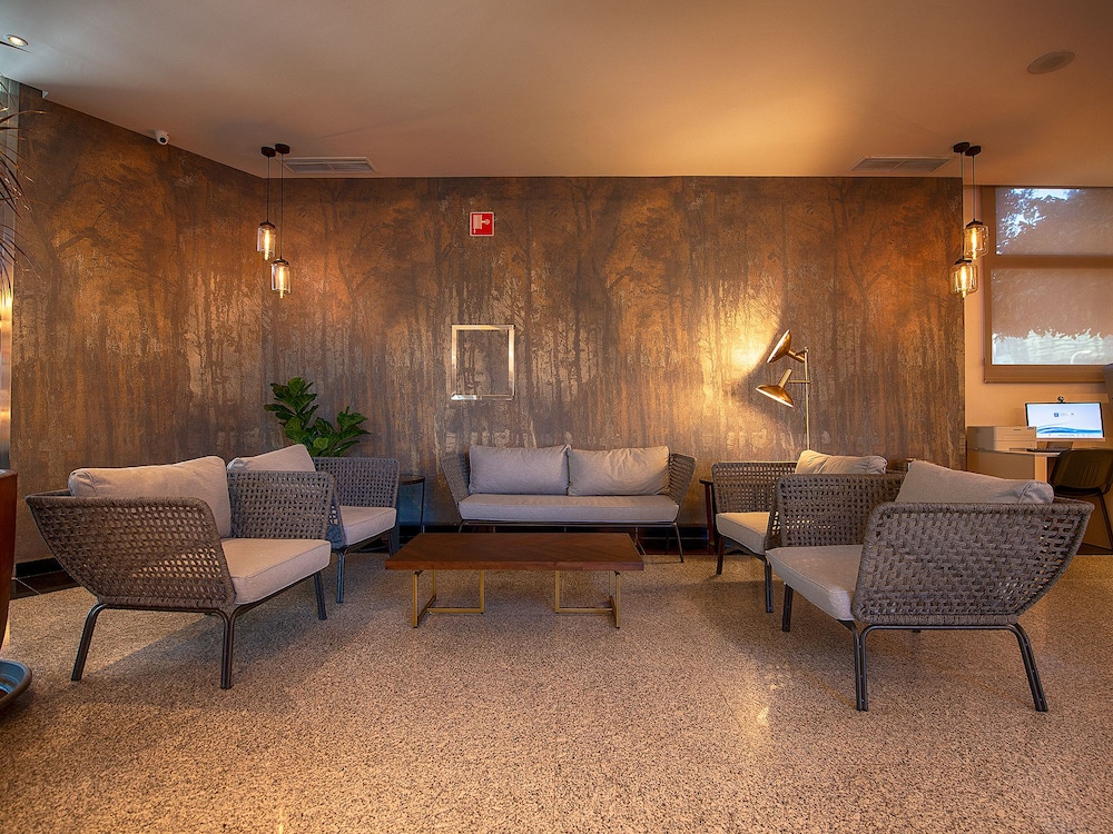 Fuengirola Beach Aparthotel 29/48