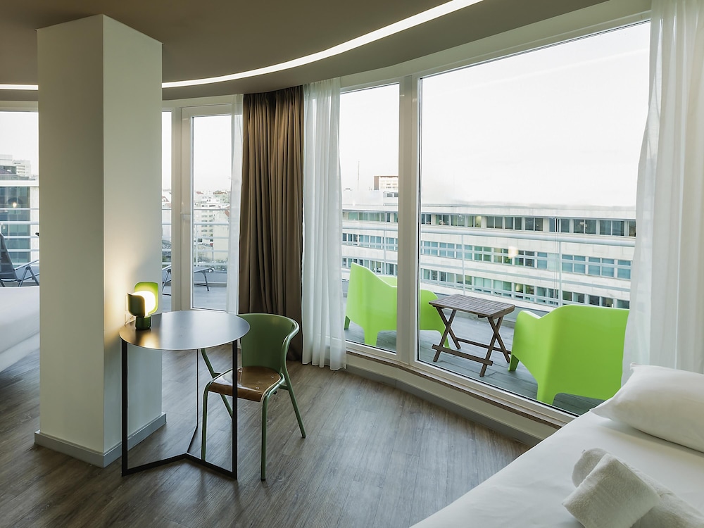 Ibis Styles Lisboa Centro Marques de Pombal 31/73