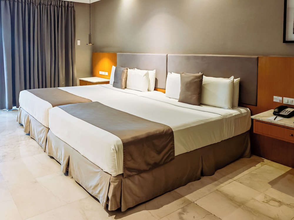 City Garden Suites Manila 27/69