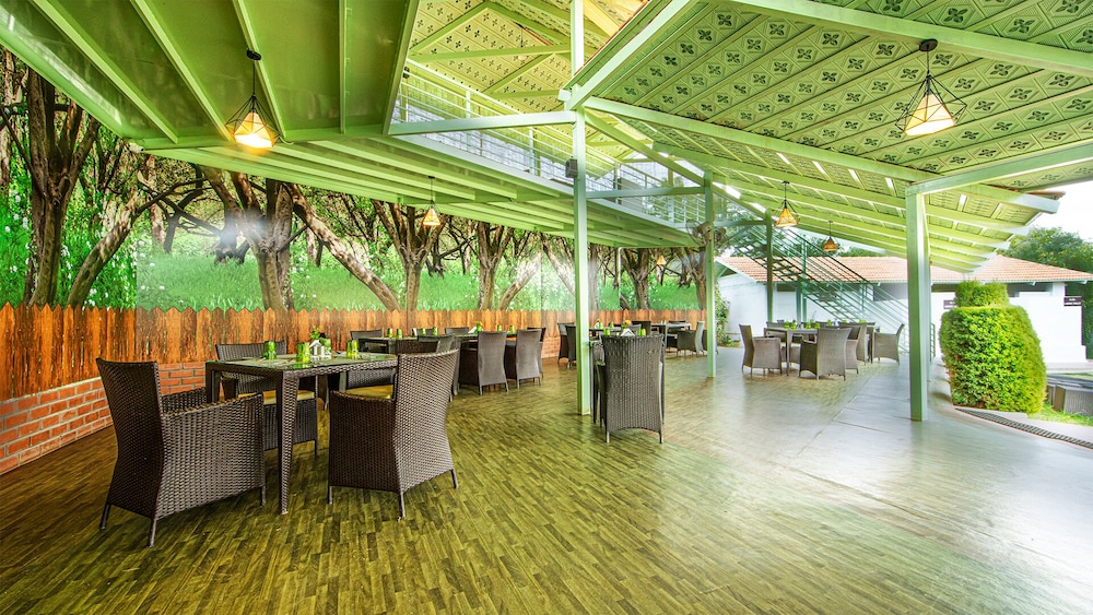 Fiestaa Resort n Events Venue 44/46