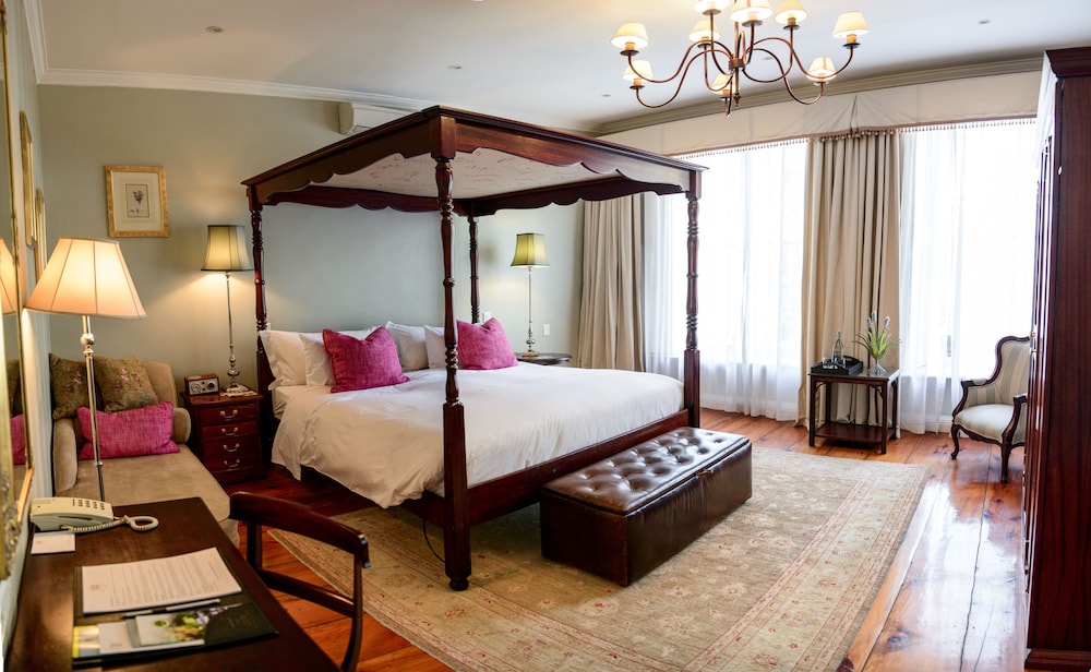 Cape Heritage Hotel 12/49