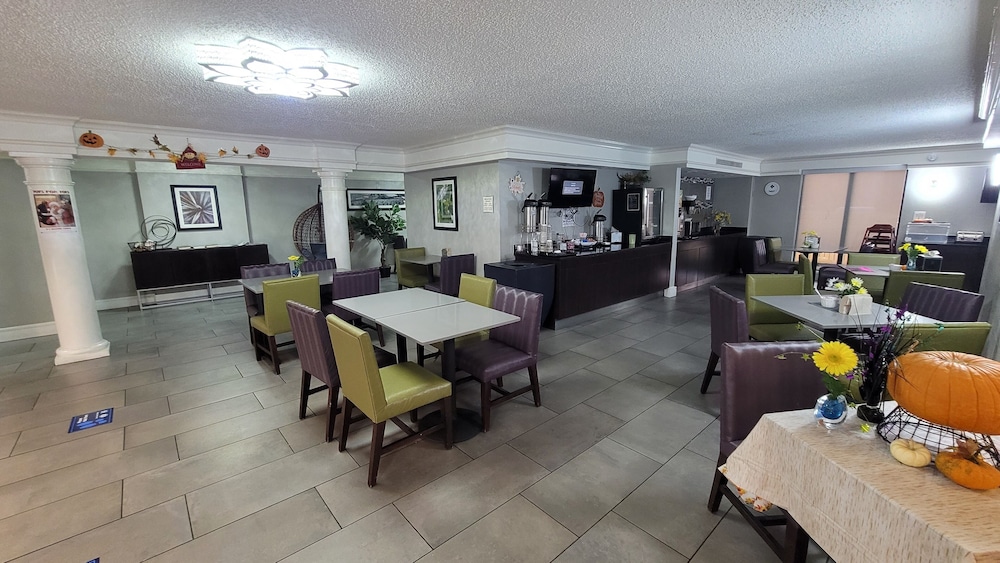 La Quinta Inn by Wyndham Corpus Christi South 22/33