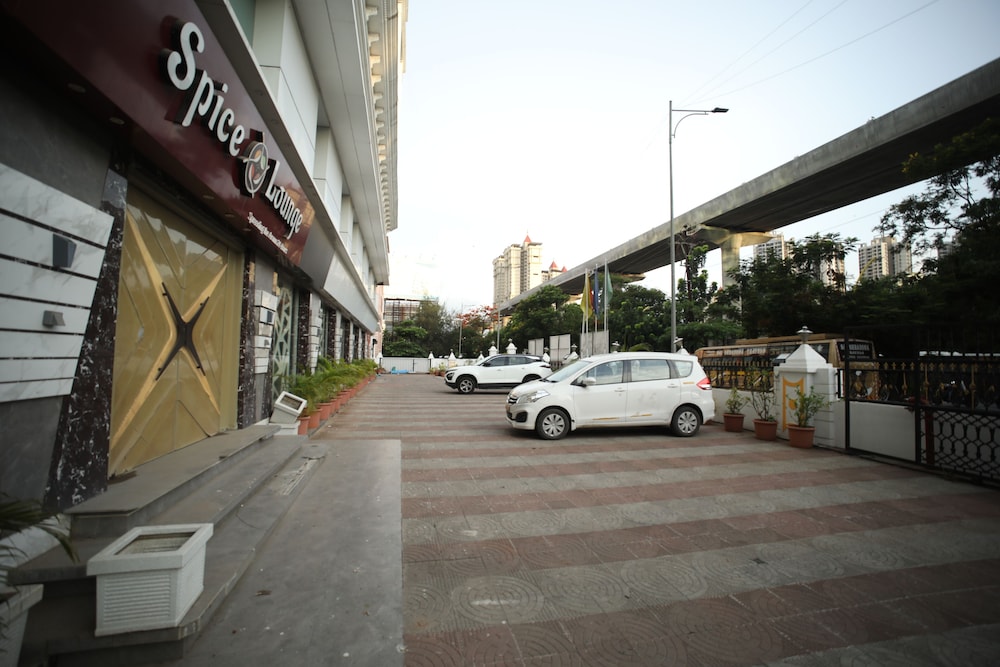 The Byke Suraj Plaza 59/64