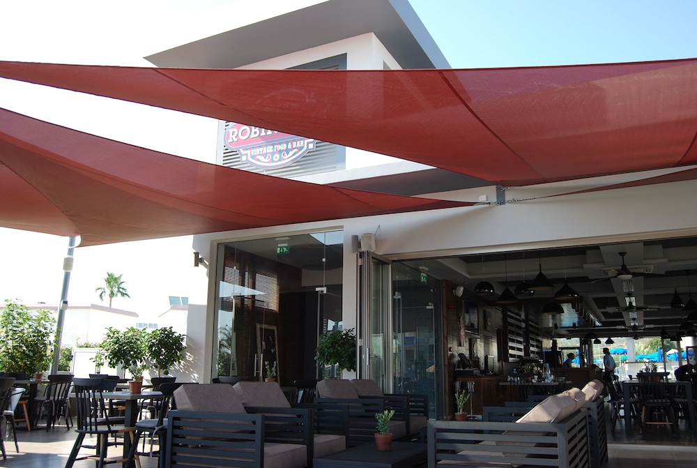 Euronapa Hotel Apartments 8/45