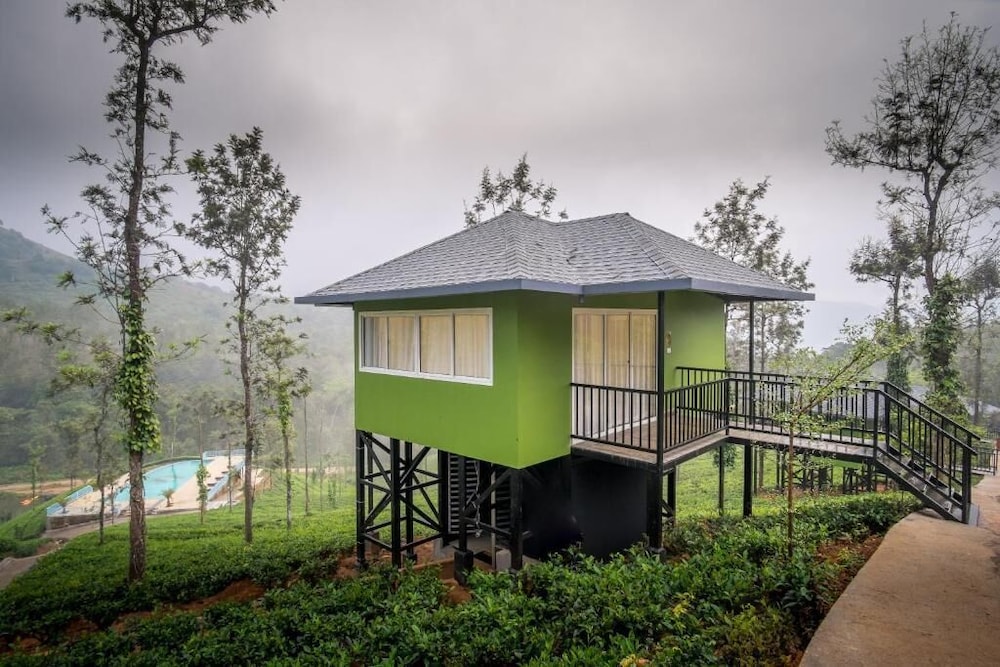 Wild Planet Jungle Resort 1/50