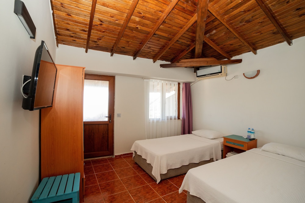 Gokceada Yakamoz Motel 19/50