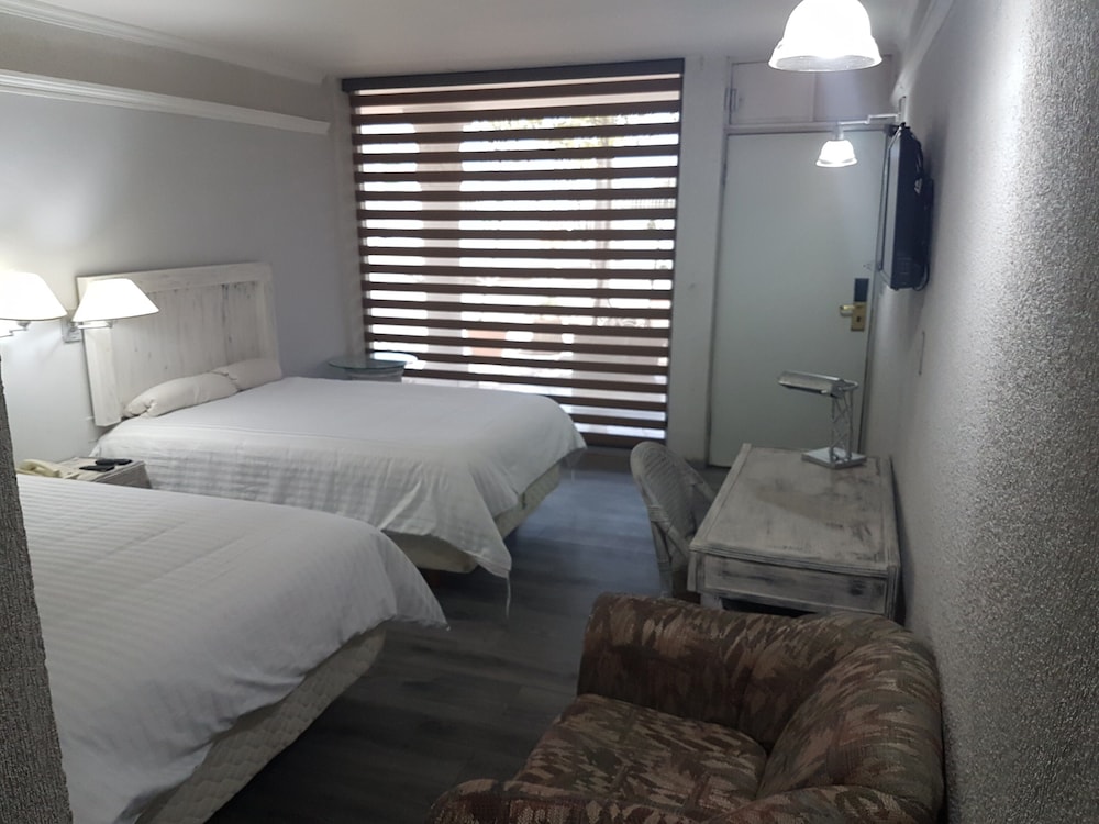 Paraiso Express Hotel 15/35