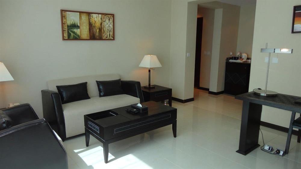 فندق مينا الجبيل سابقا جولدن توليب(Razana Hotel Al Jubail) 51/60