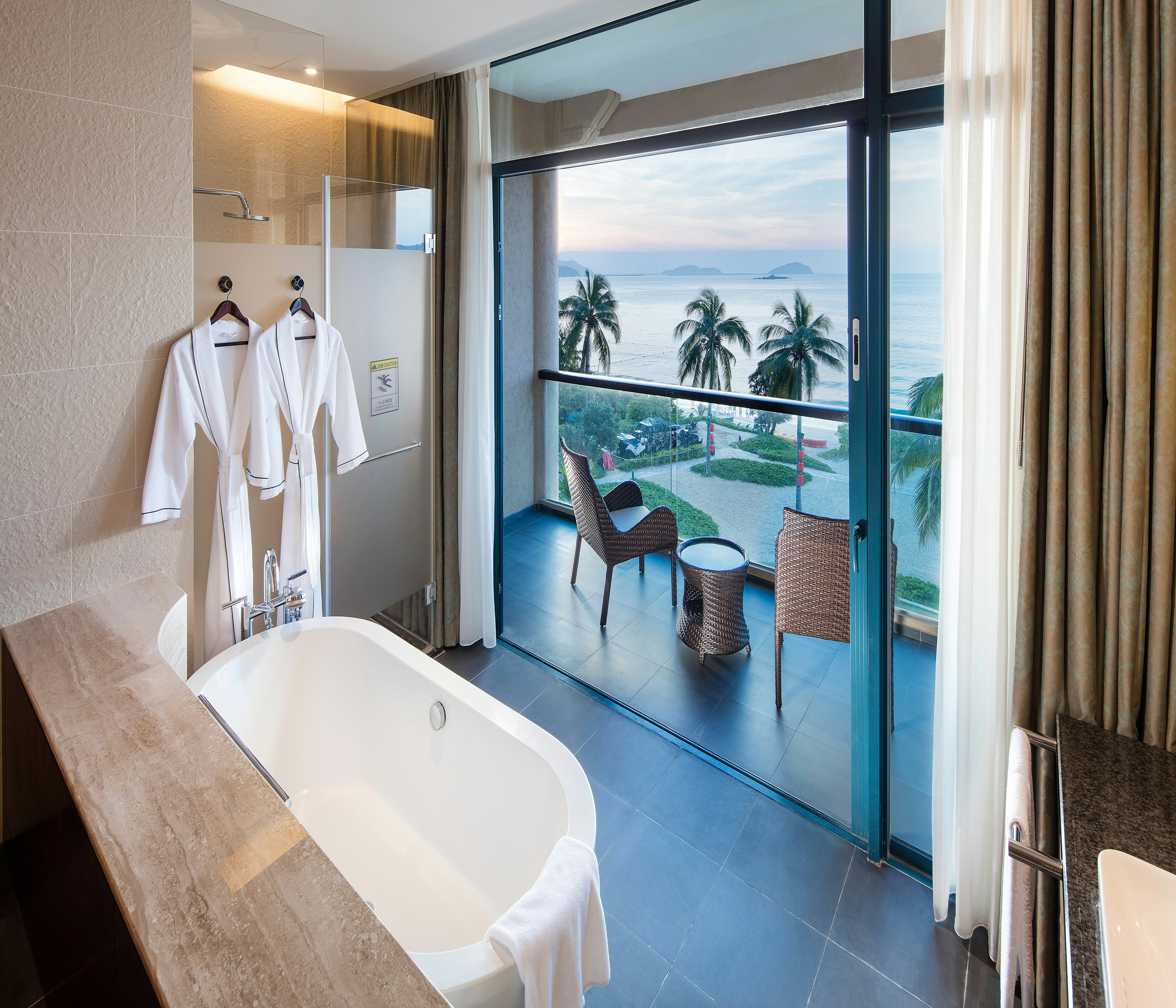 Hilton Sanya Yalong Bay Resort Spa 75/75